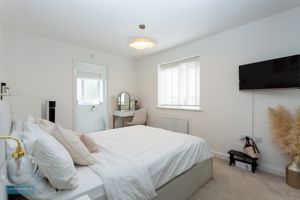 Bedroom- click for photo gallery